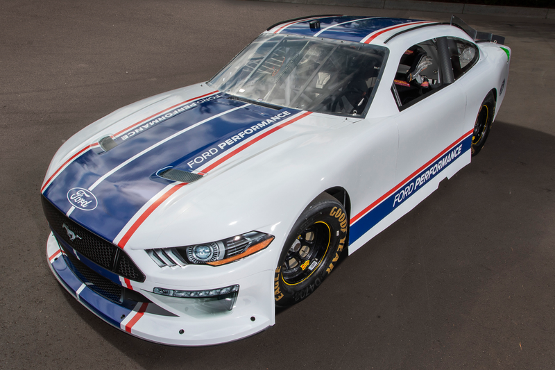 Illustration for article titled Ford Finally Brings Its NASCAR Xfinity Series Mustang Out Of 2011